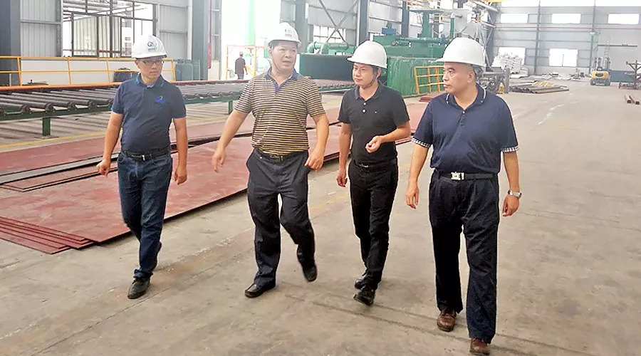 肇慶高新區(qū)黨工委關(guān)鍵副書(shū)記一行蒞臨鵬凱新工廠考察調(diào)研