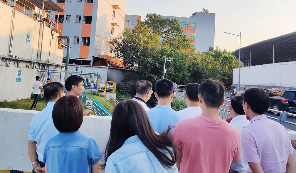 區(qū)委書(shū)記趙軍明一行蒞臨我司廣州市白云區(qū)石馬村項(xiàng)目考察指導(dǎo)工作